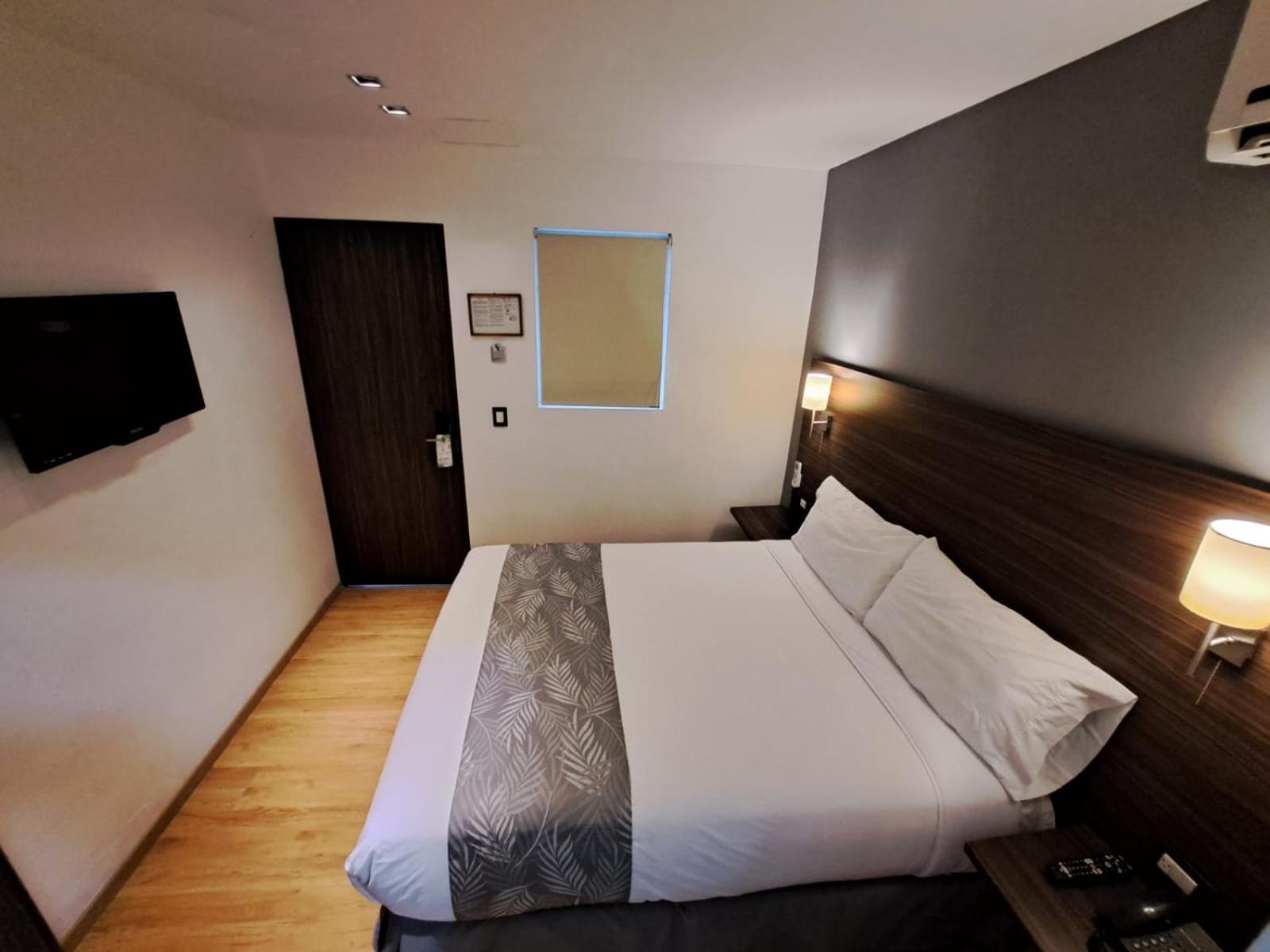 El Hotel Business Class - Zamora Centro Zewnętrze zdjęcie