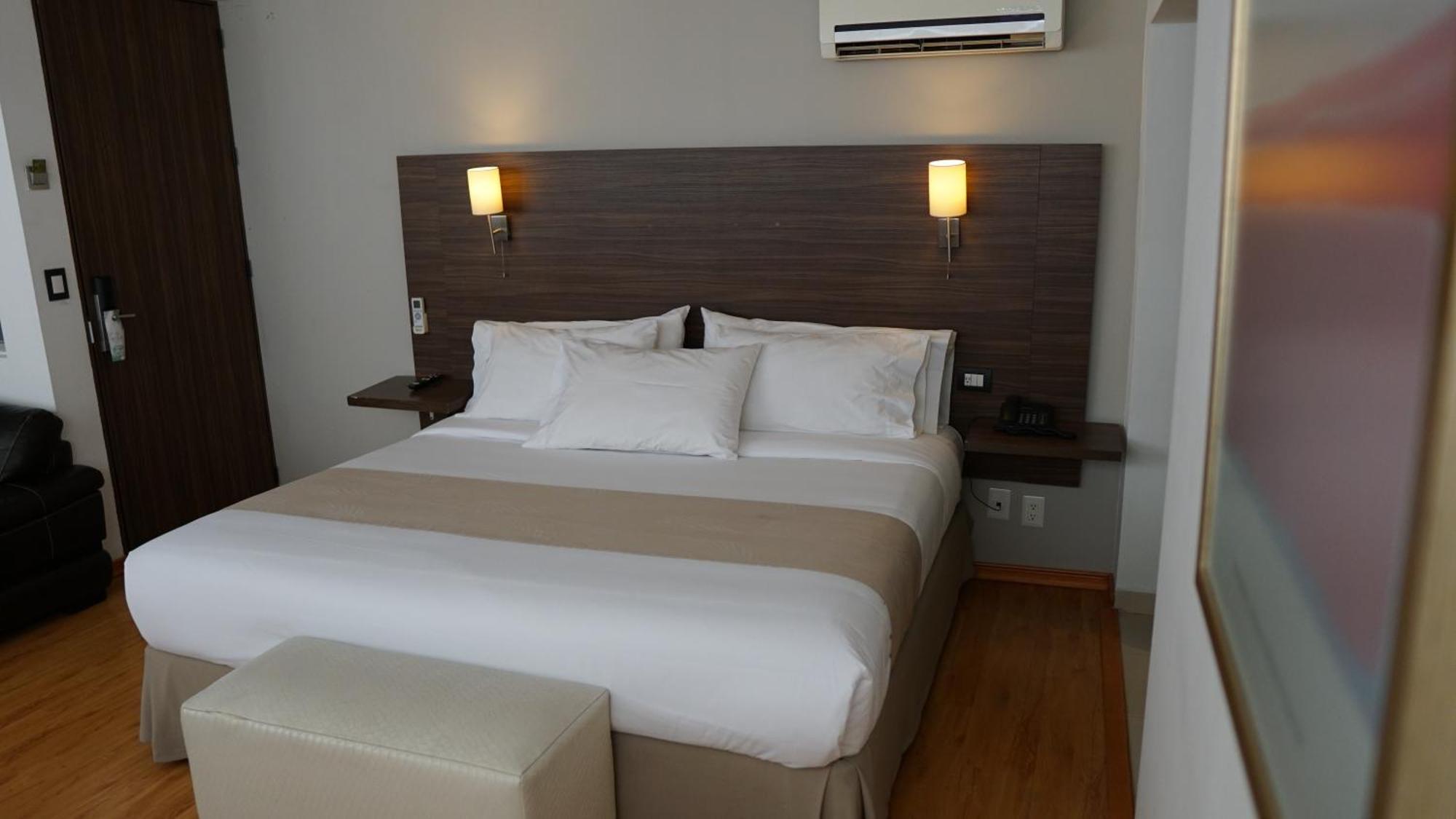 El Hotel Business Class - Zamora Centro Zewnętrze zdjęcie