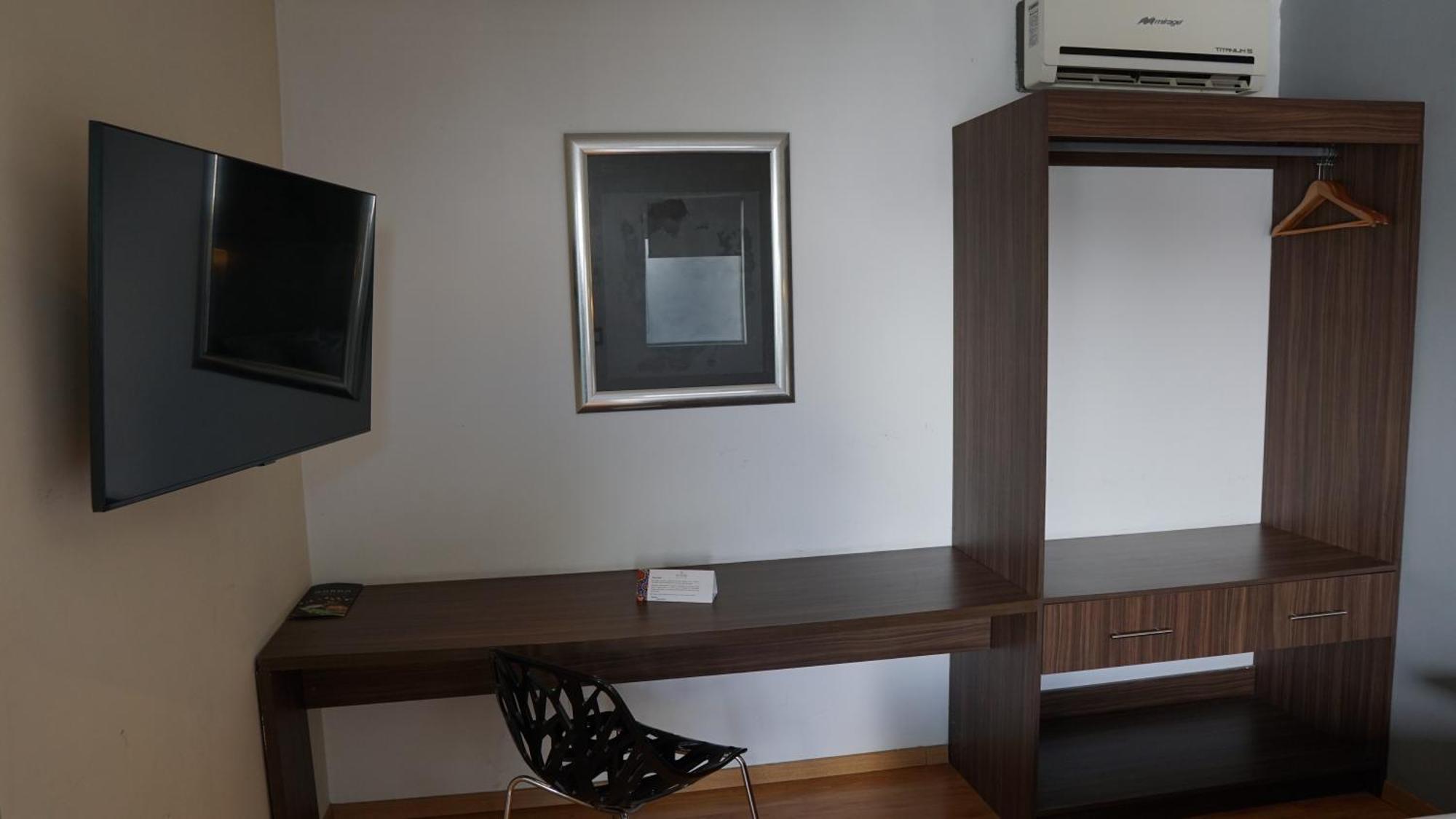 El Hotel Business Class - Zamora Centro Zewnętrze zdjęcie