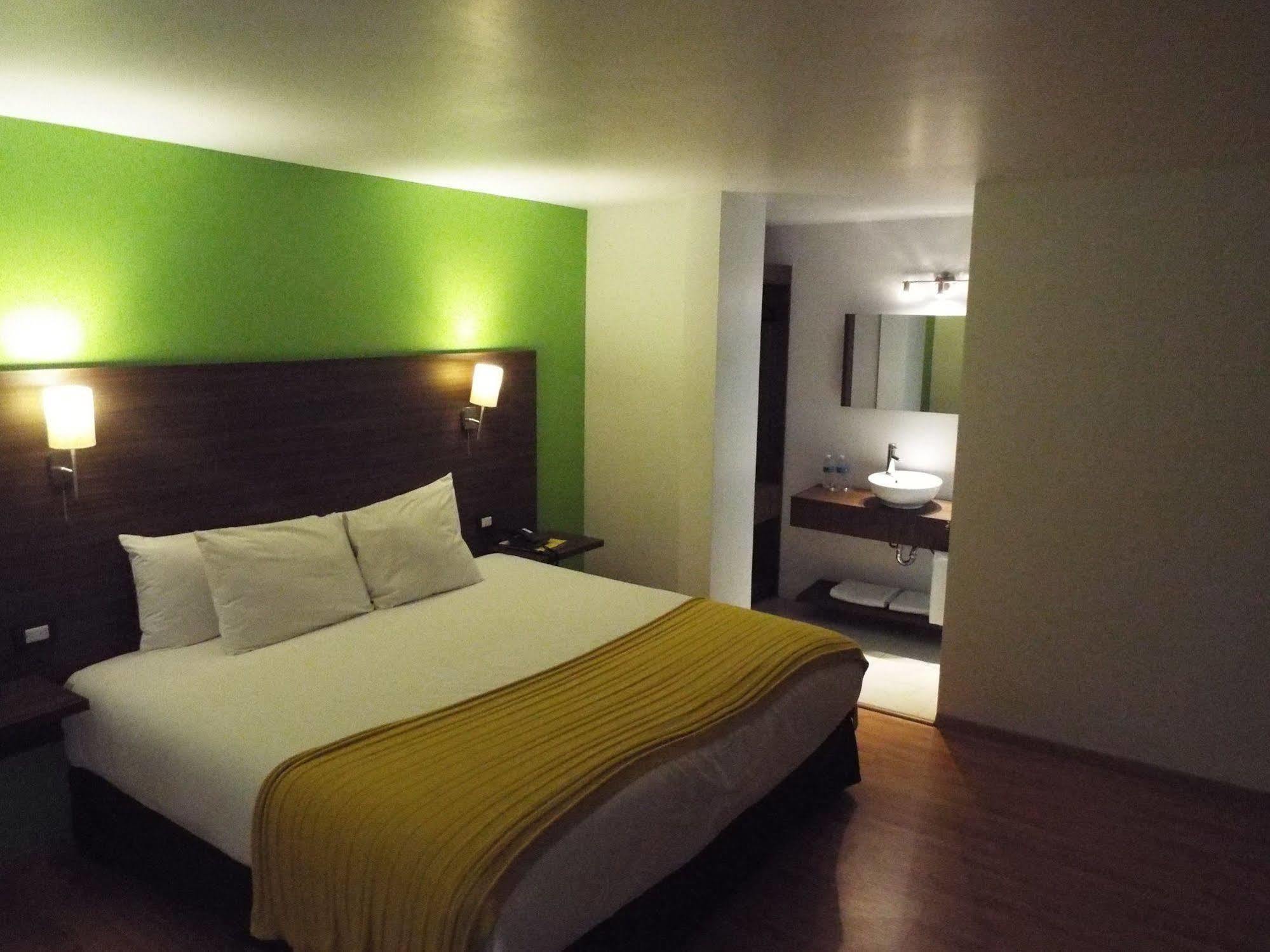 El Hotel Business Class - Zamora Centro Zewnętrze zdjęcie