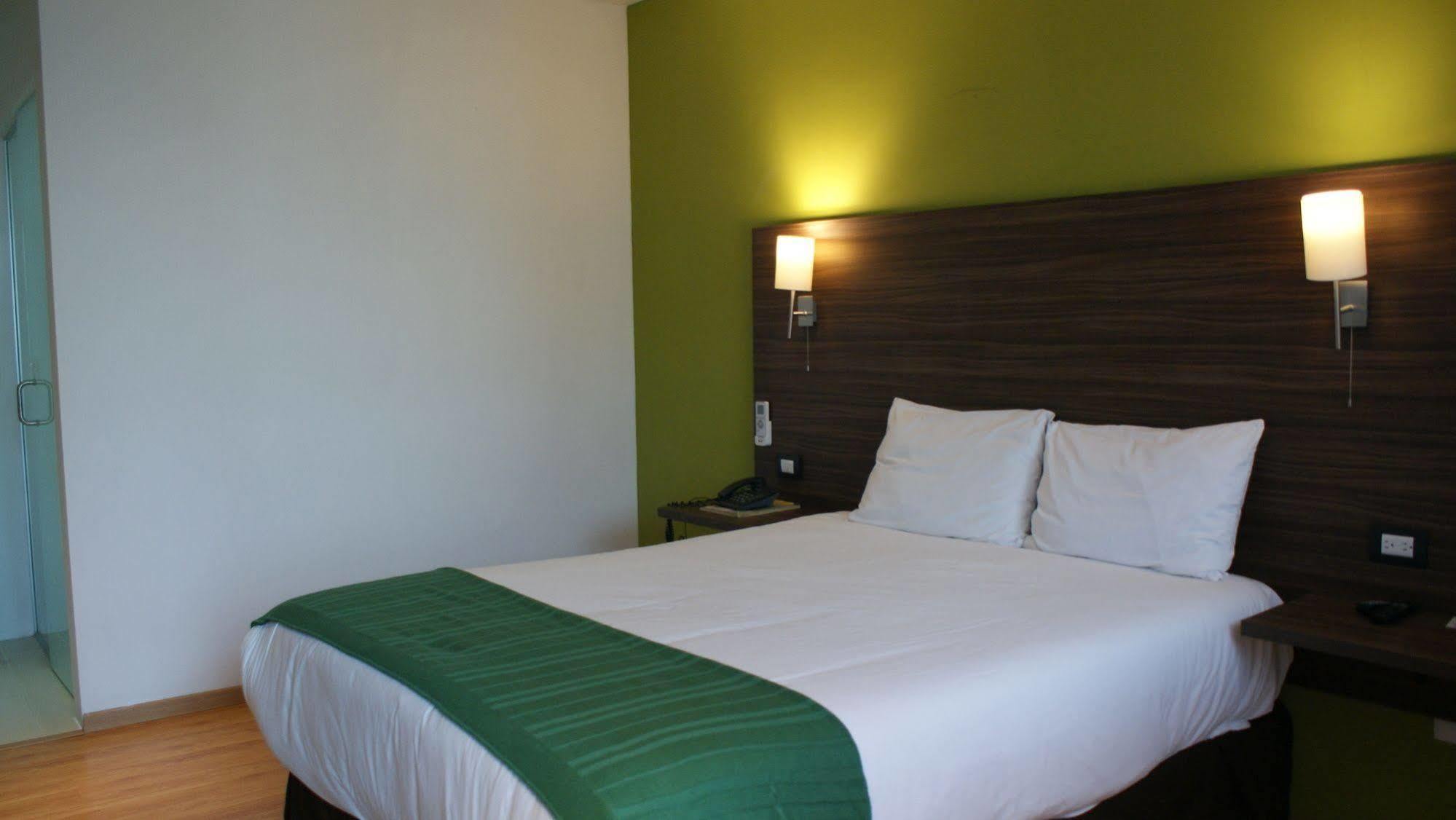 El Hotel Business Class - Zamora Centro Zewnętrze zdjęcie